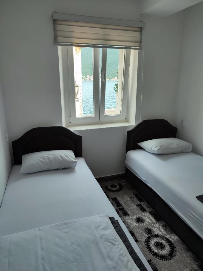 Apartment Rosic Perast Exteriör bild