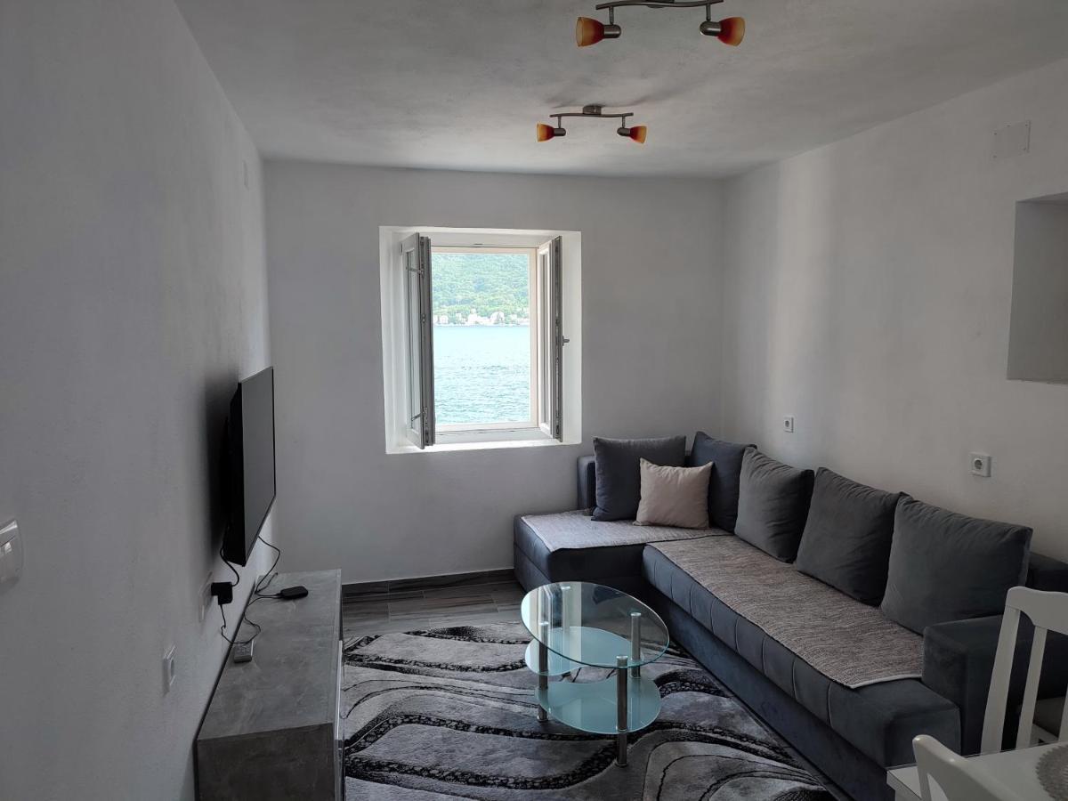 Apartment Rosic Perast Exteriör bild