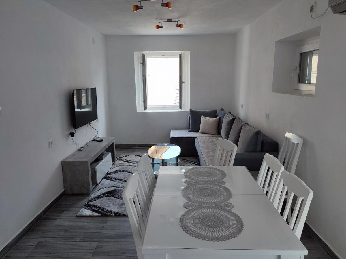 Apartment Rosic Perast Exteriör bild
