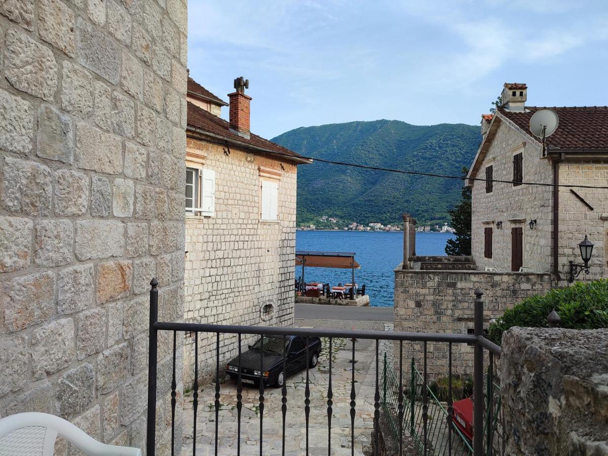 Apartment Rosic Perast Exteriör bild