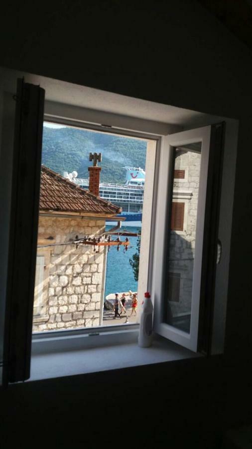Apartment Rosic Perast Exteriör bild
