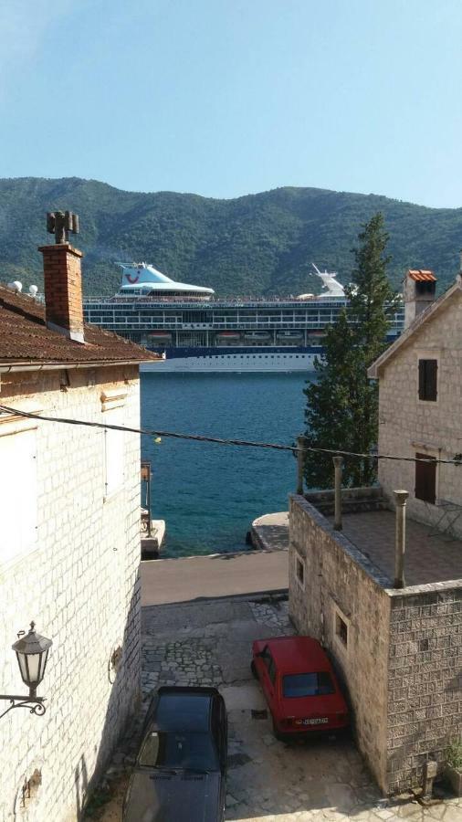 Apartment Rosic Perast Exteriör bild